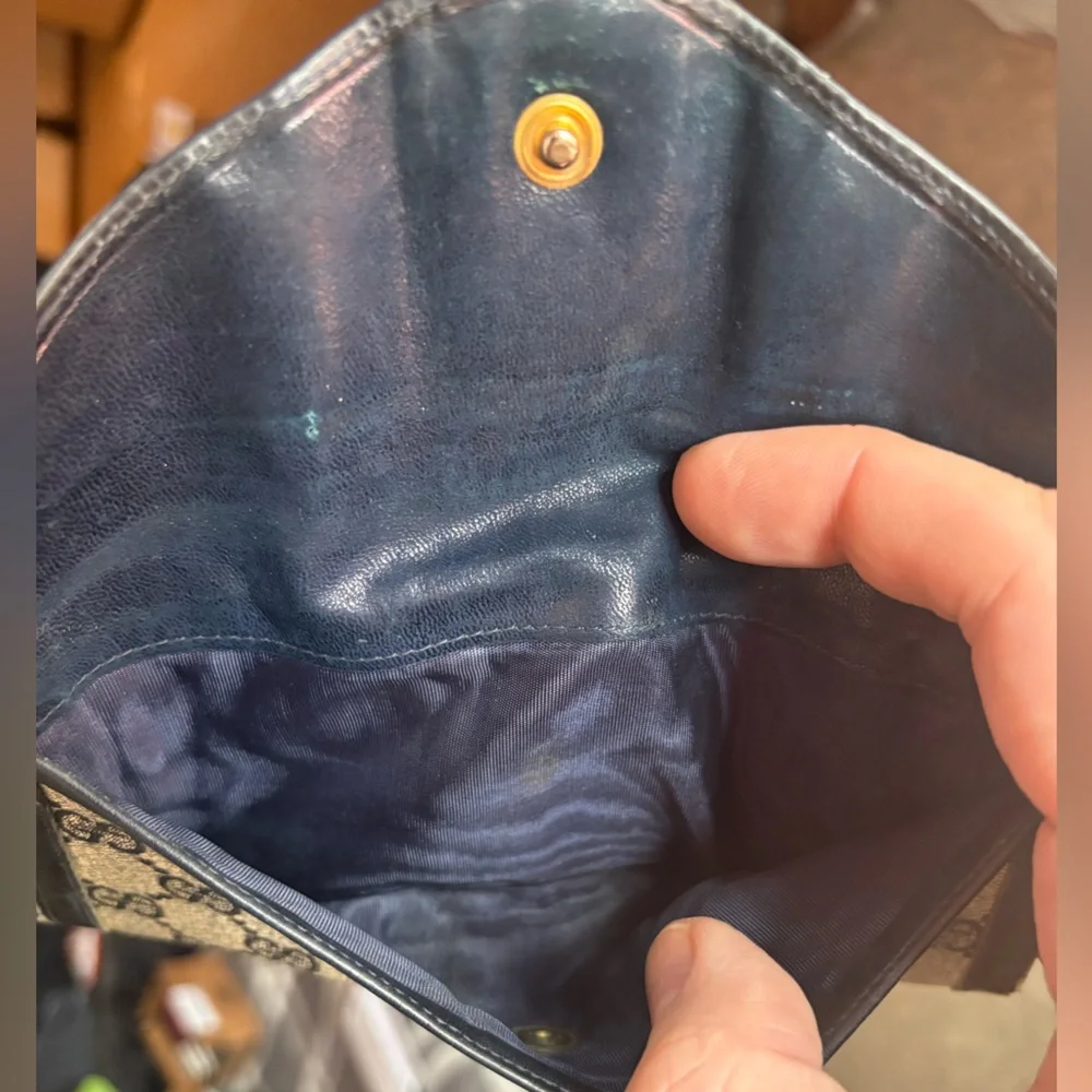 Gucci Beige GG Canvas Wallet with Red and Navy Web Stripe - Picture 8 of 9